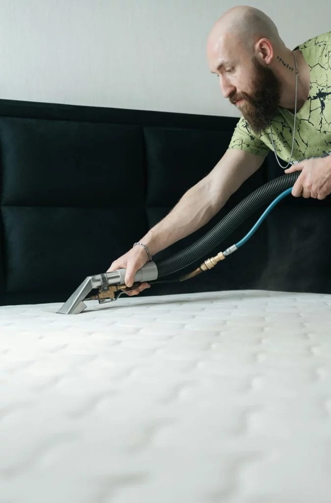 Nettoyer son matelas avec un aspirateur
