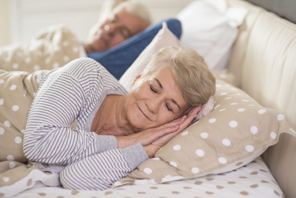 Seniors qui dorment